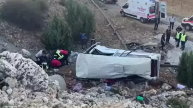 Mersin minibüs kazasında kaç kişi öldü, ölenlerin isimleri açıklandı mı 7 Ekim Salı?