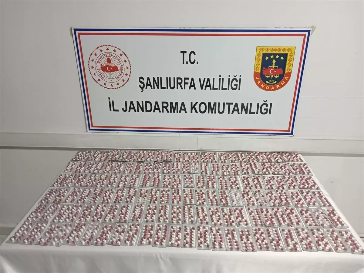 Şanlıurfa'da 2 Bin 128 Uyuşturucu Hap Ele Geçirildi