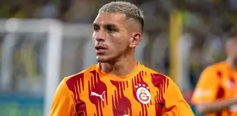 Taraftarlar havalara uçacak! Galatasaray'dan Torreira sürprizi