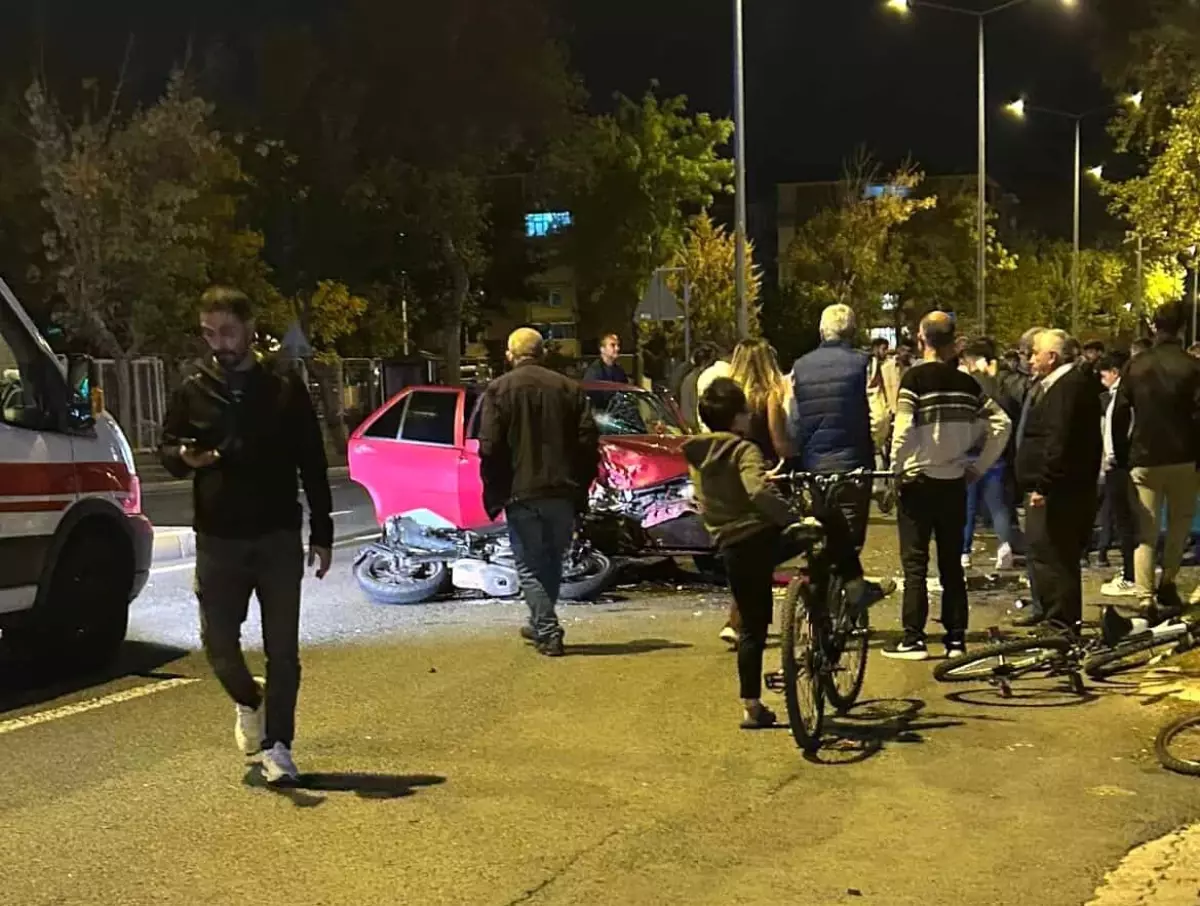 Tekirdağ'da Motosiklet Kazası: Sürücü Yaralandı