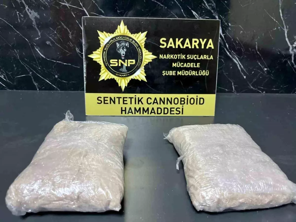 Sakarya'da Uyuşturucu Sevkiyatı Yapan Şüpheli Yakalandı