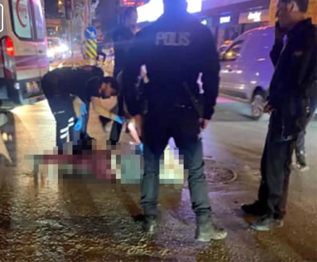 İzmir'de Motosiklet ve Vidanjörün Çarpışması: 1 Kişi Hayatını Kaybetti