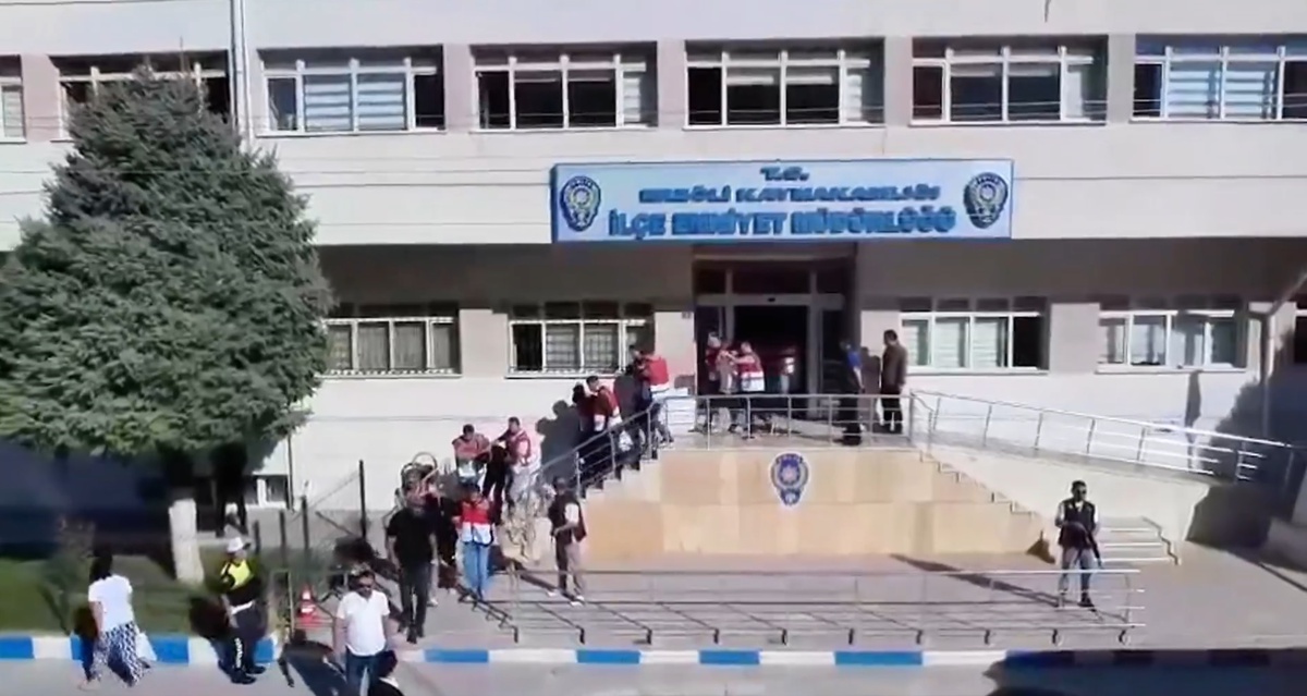 41 İlde Nitelikli Dolandırıcılık Operasyonu: 271 Şüpheli Yakalandı
