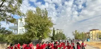 Kahta'da Ortaokul Öğrencilerinden Gazze İçin Destek Etkinliği