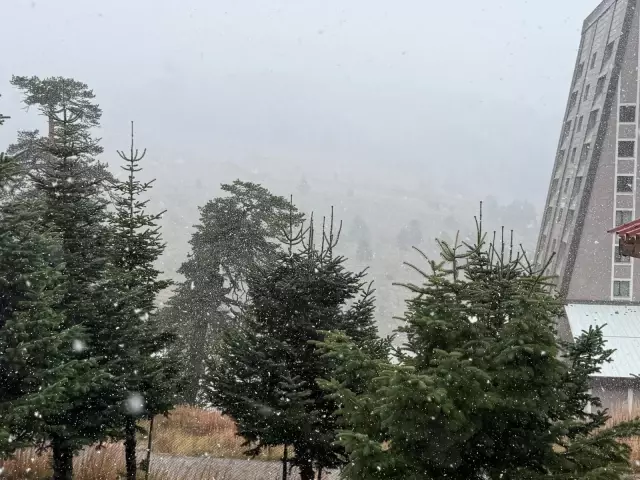 Snowfall near Istanbul
