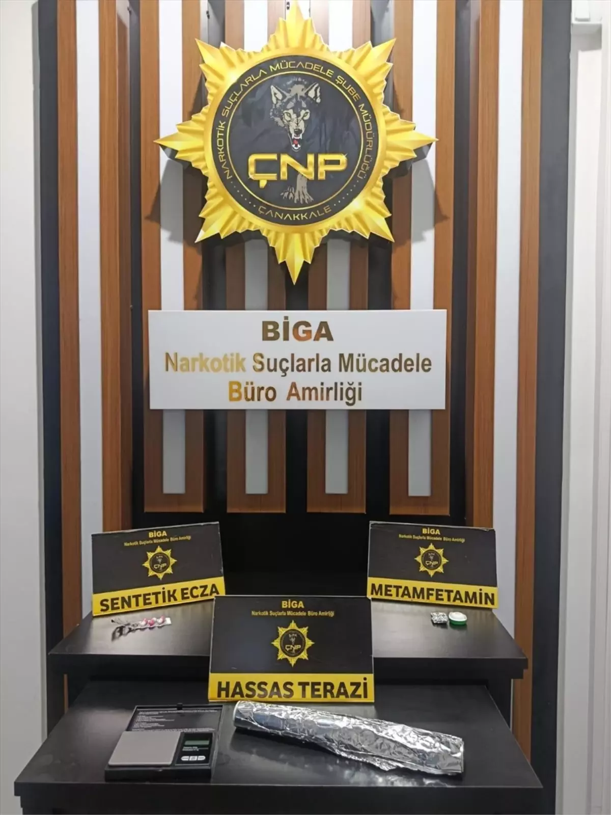 Çanakkale'de Uyuşturucu Operasyonu: 2 Zanlı Tutuklandı