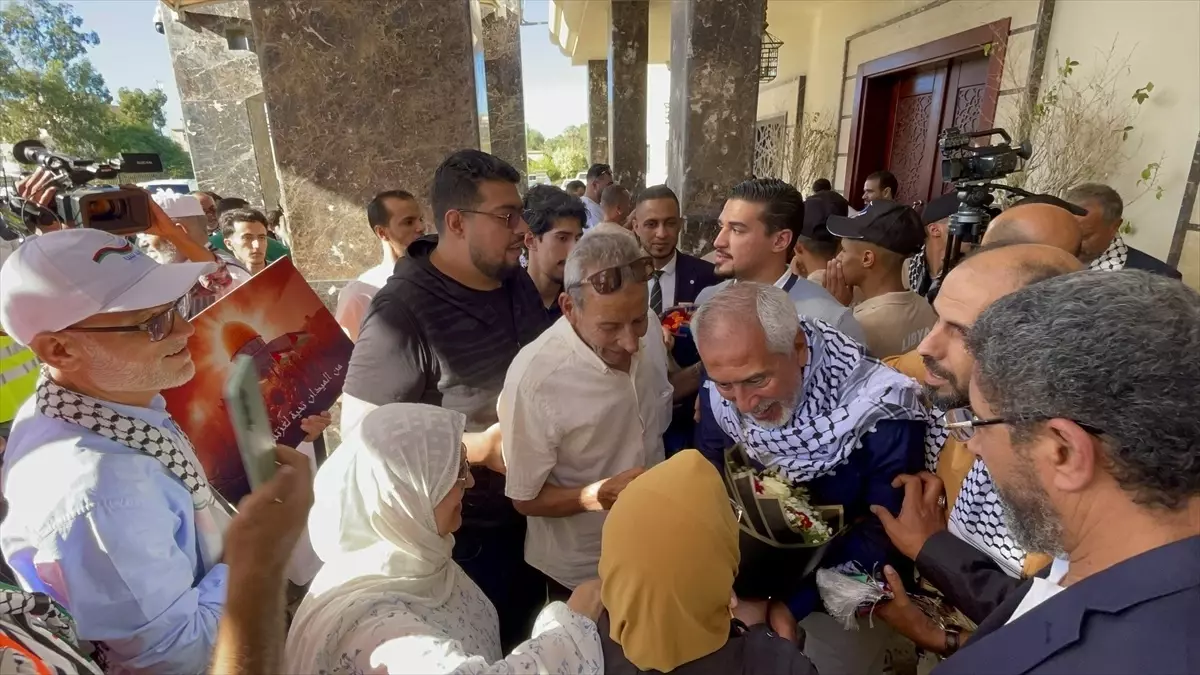 Ömer Muhtar Gemisi'ndeki Libyalı Aktivistler Trablus'a Ulaştı