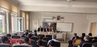 Bingöl'de Mezun İş İnsanları Öğrencilerle Buluştu