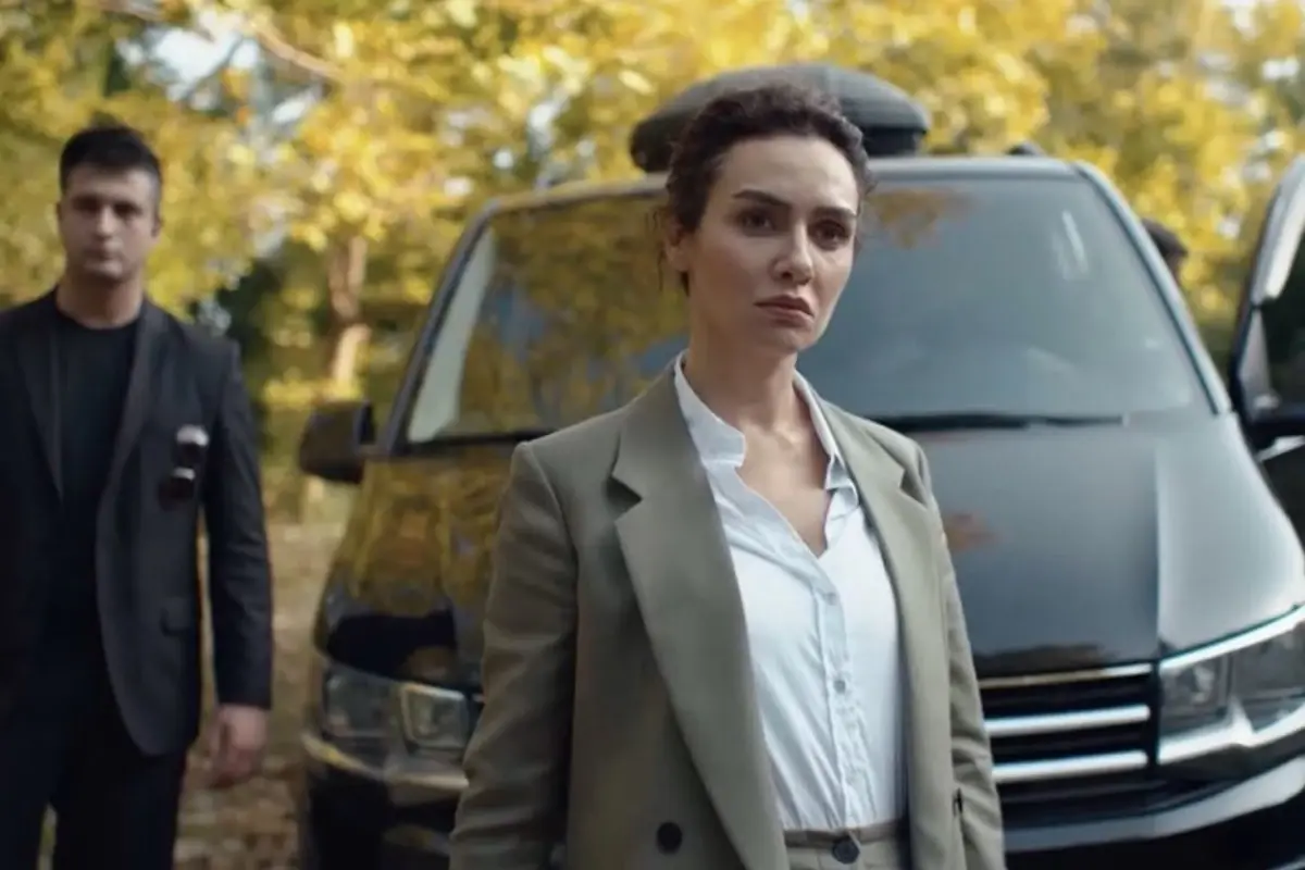 Birce Akalay yasaklı madde operasyonu sonrası ilk kez görüntülendi