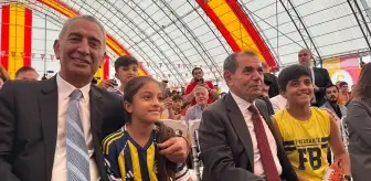 Dursun Özbek ve Adnan Polat, Fenerbahçeli çocukları geri çevirmedi