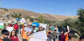 Erzurum'da Öğrencilerden Filistin'e Destek Yürüyüşü