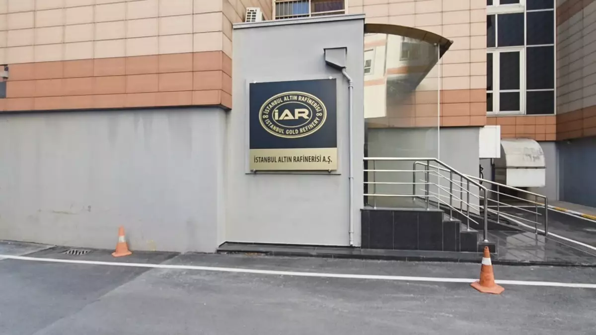 İstanbul Altın Rafinerisi'ne Operasyon: 23 Kişi Gözaltında
