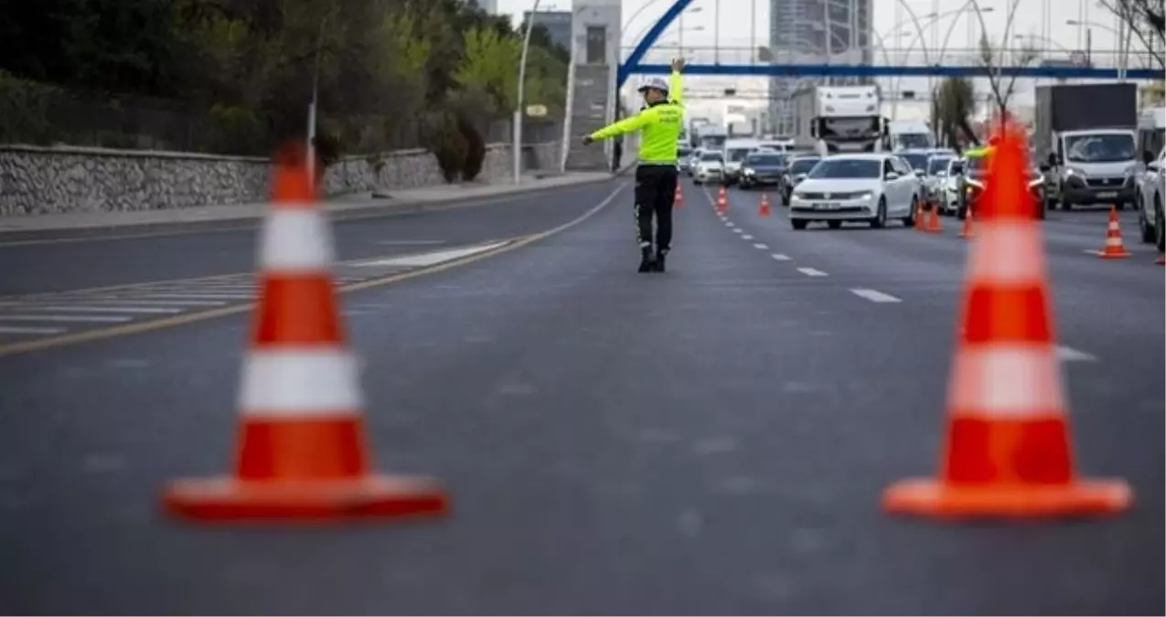 İSTANBUL TRAFİĞE KAPALI YOLLAR 9 EKİM 2025: Bugün hangi yollar trafiğe kapatılacak, ne zaman açılacak, alt...