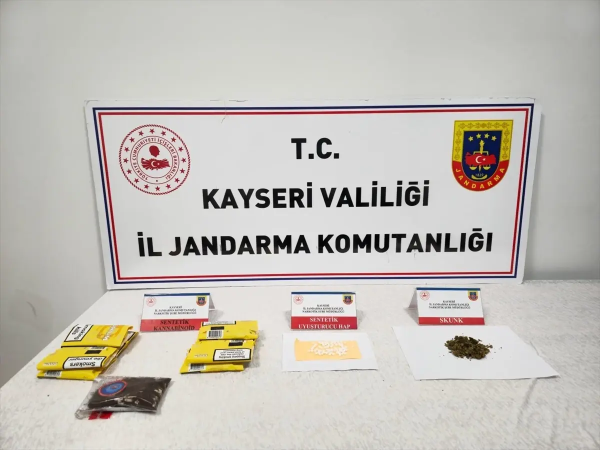 Kayseri'de Uyuşturucu Operasyonu: 3 Şüpheli Yakalandı