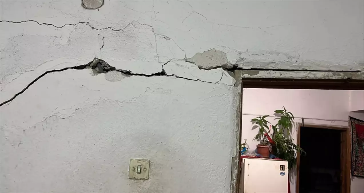 Kütahya'nın Simav İlçesinde 4,9 Büyüklüğünde Deprem