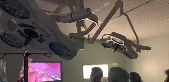 Malatya'da Laparoskopik Adrenalektomi Kursu Başarıyla Gerçekleşti