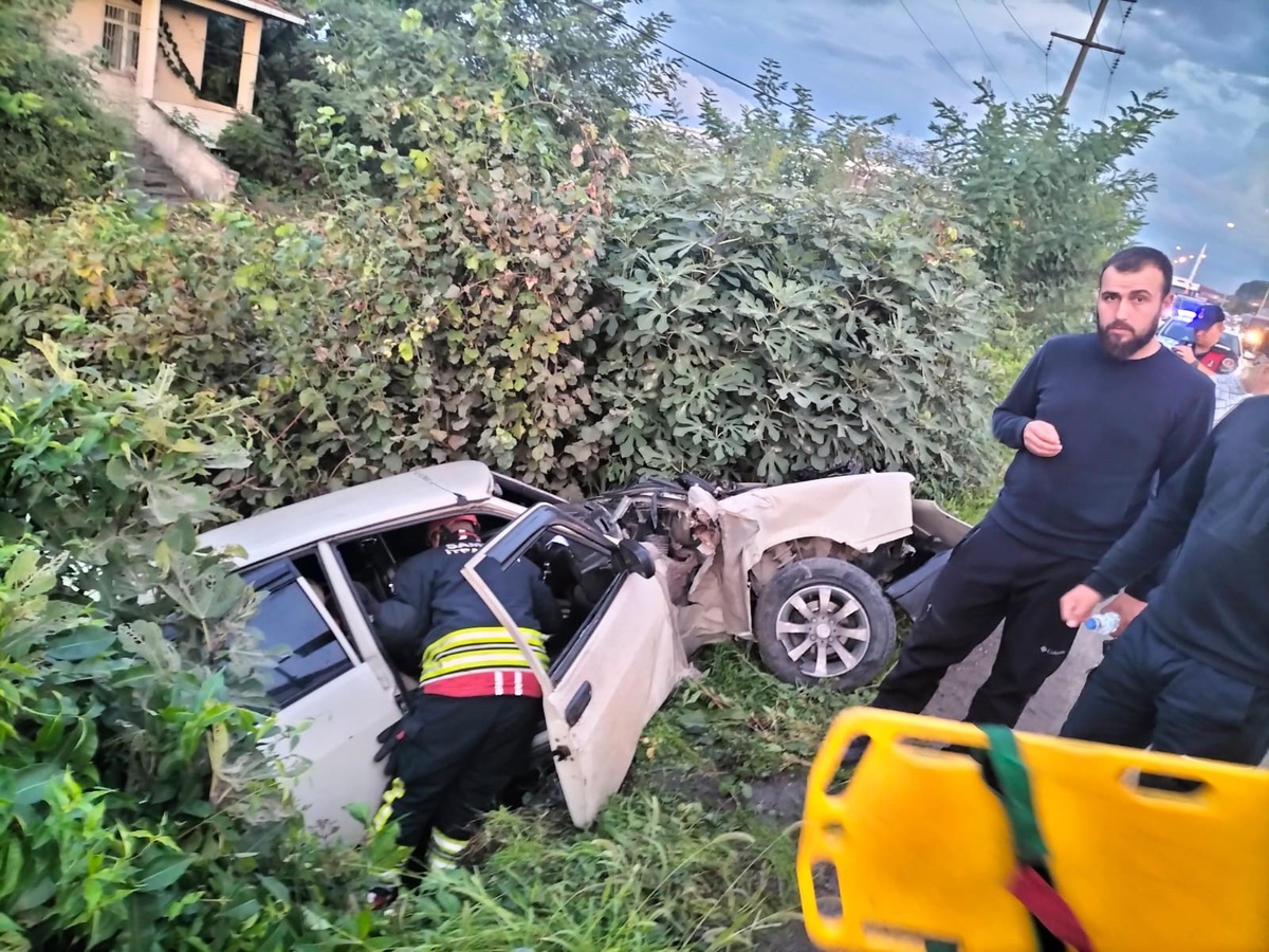 Samsun'da Trafik Kazası: 2 Ağır Yaralı