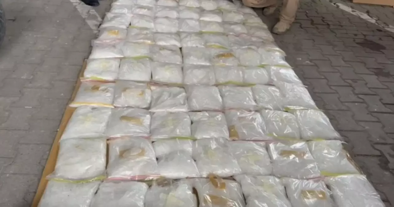 Sakarya'da Uyuşturucu Operasyonu: 100 Kilo Metamfetamin Ele Geçirildi