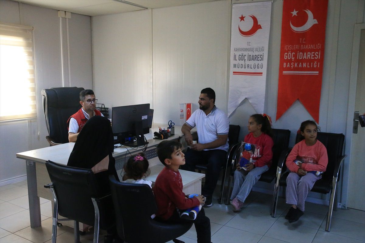 Türkiye'deki Suriyelilerin ülkelerine gönüllü geri dönüşleri sürüyor