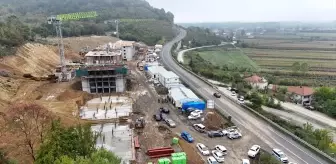 Düzce'de TOKİ Konut İnşaatı İncelendi