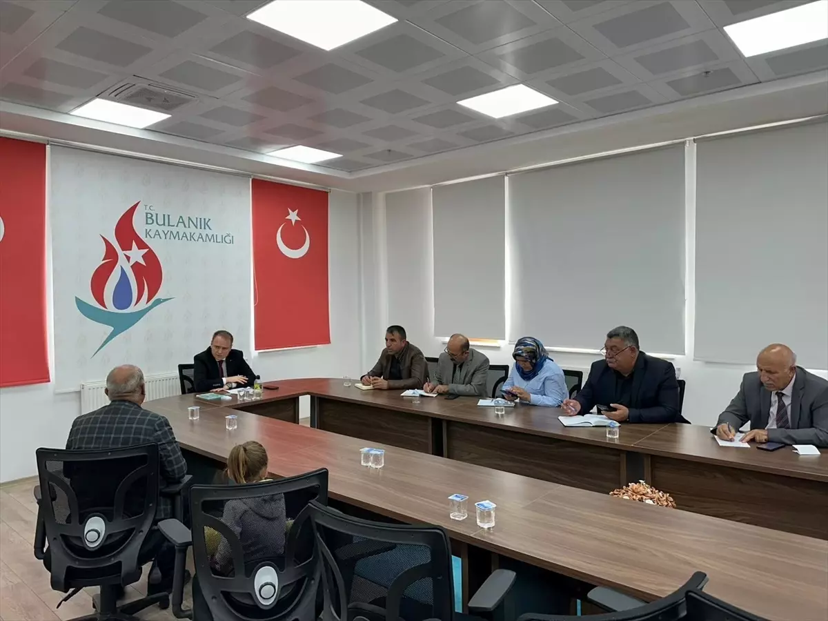 Bulanık'ta Halk Günü Toplantısı Gerçekleştirildi