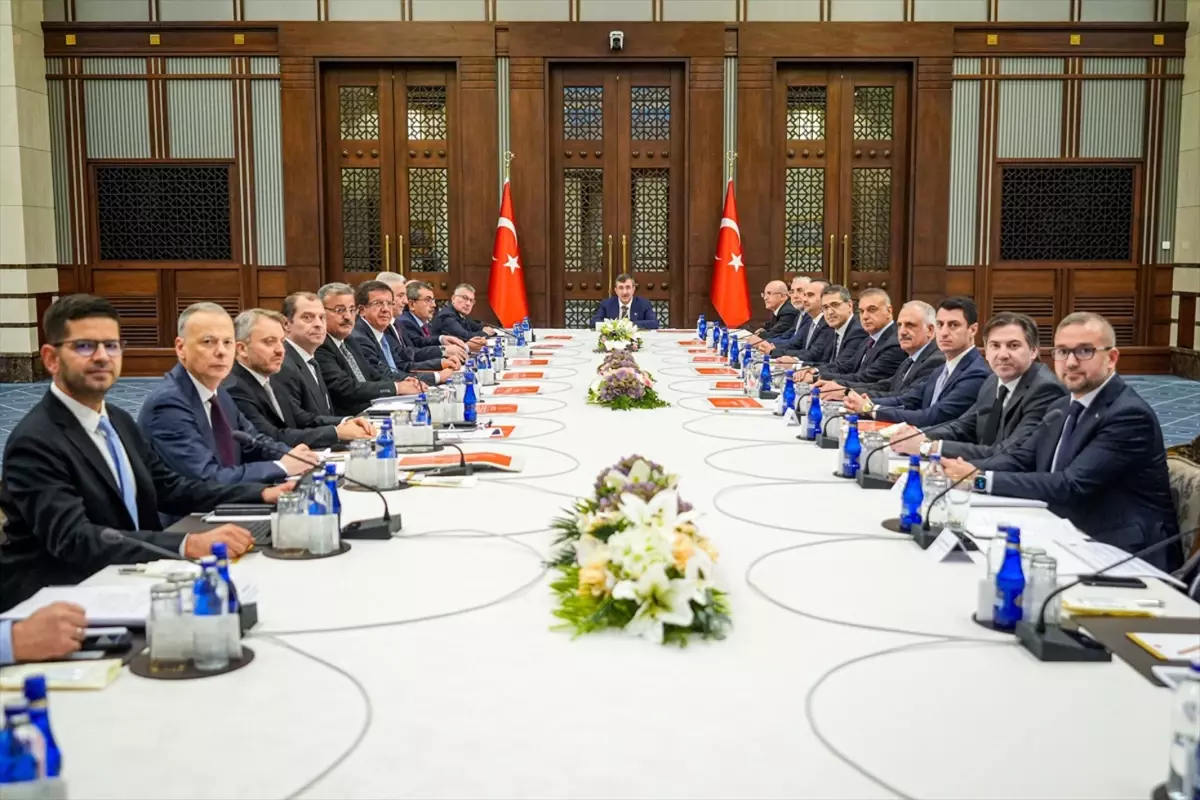 Ekonomi Koordinasyon Kurulu'ndan 2,5 saatlik toplantı