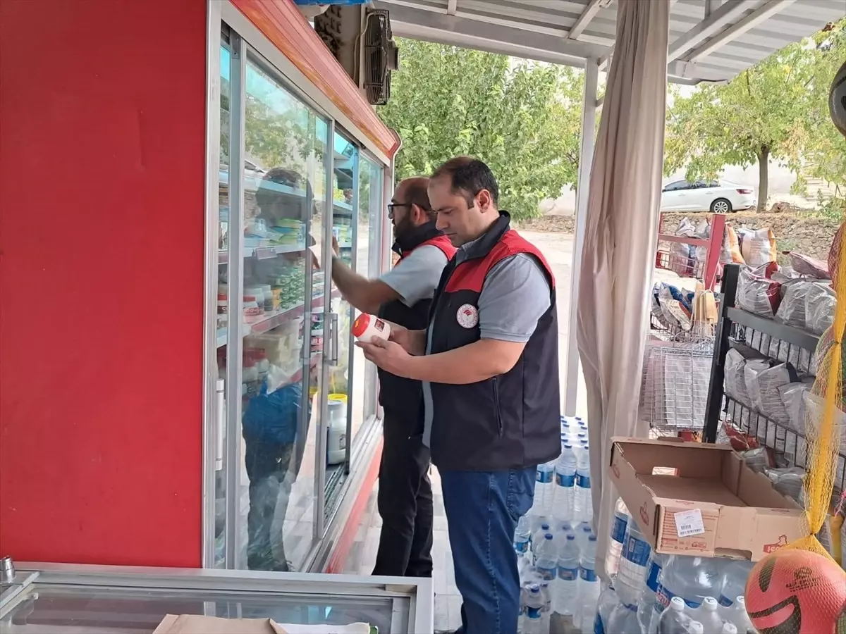 Elazığ'ın Keban İlçesinde Gıda Denetimi Yapıldı