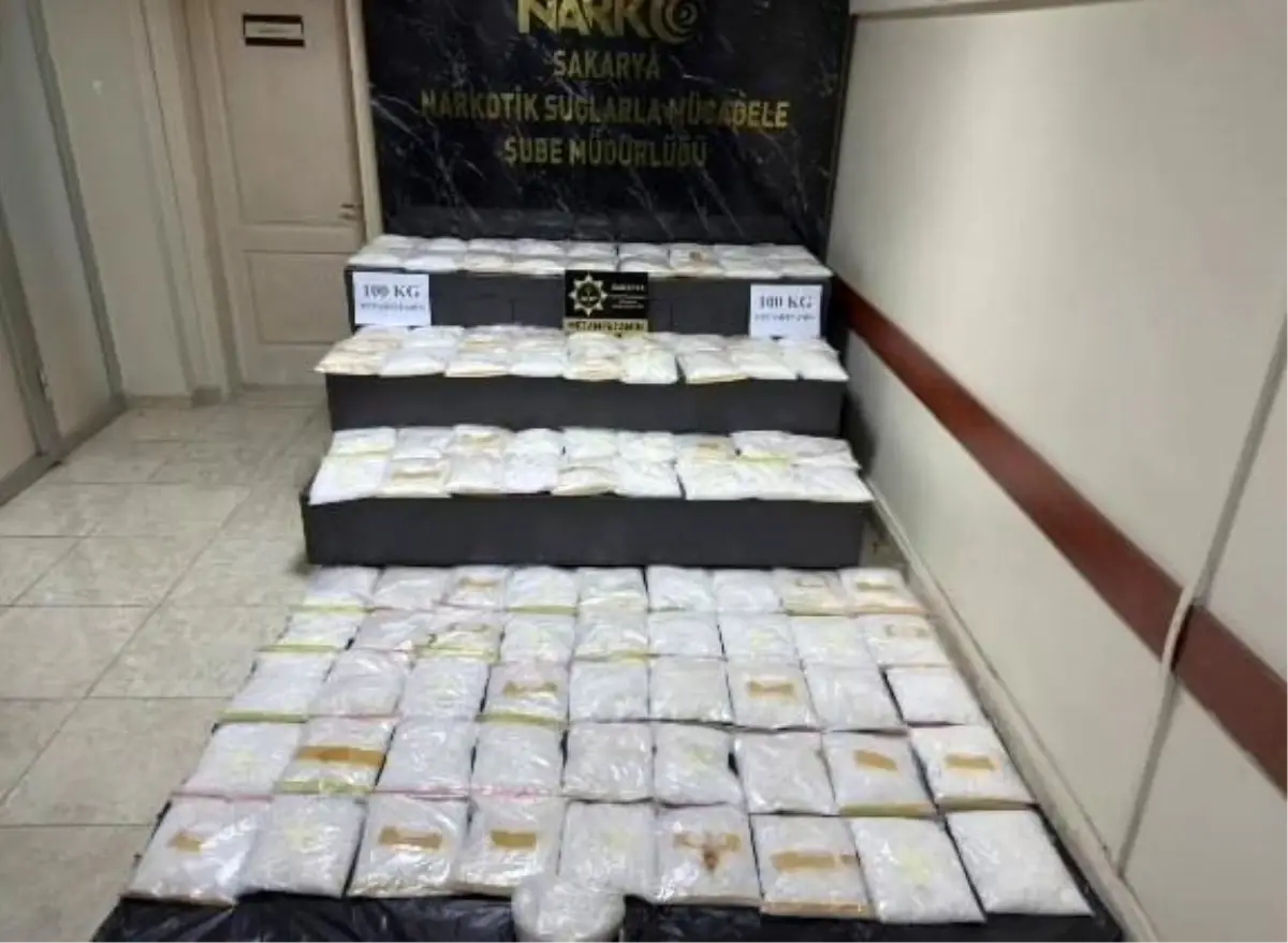 Sakarya'da 100 Kilogram Metamfetamin Ele Geçirildi