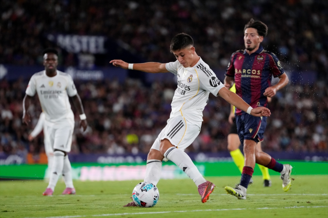 Real Madrid has made a decision! The signature that will change Arda Güler's career