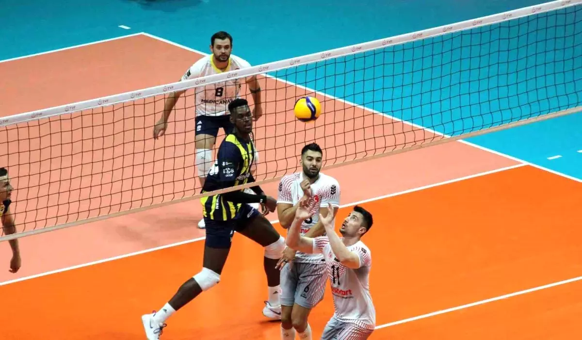 Ziraat Bankkart, Ankara Cumhuriyet Kupası&apos;nda Şampiyon Oldu