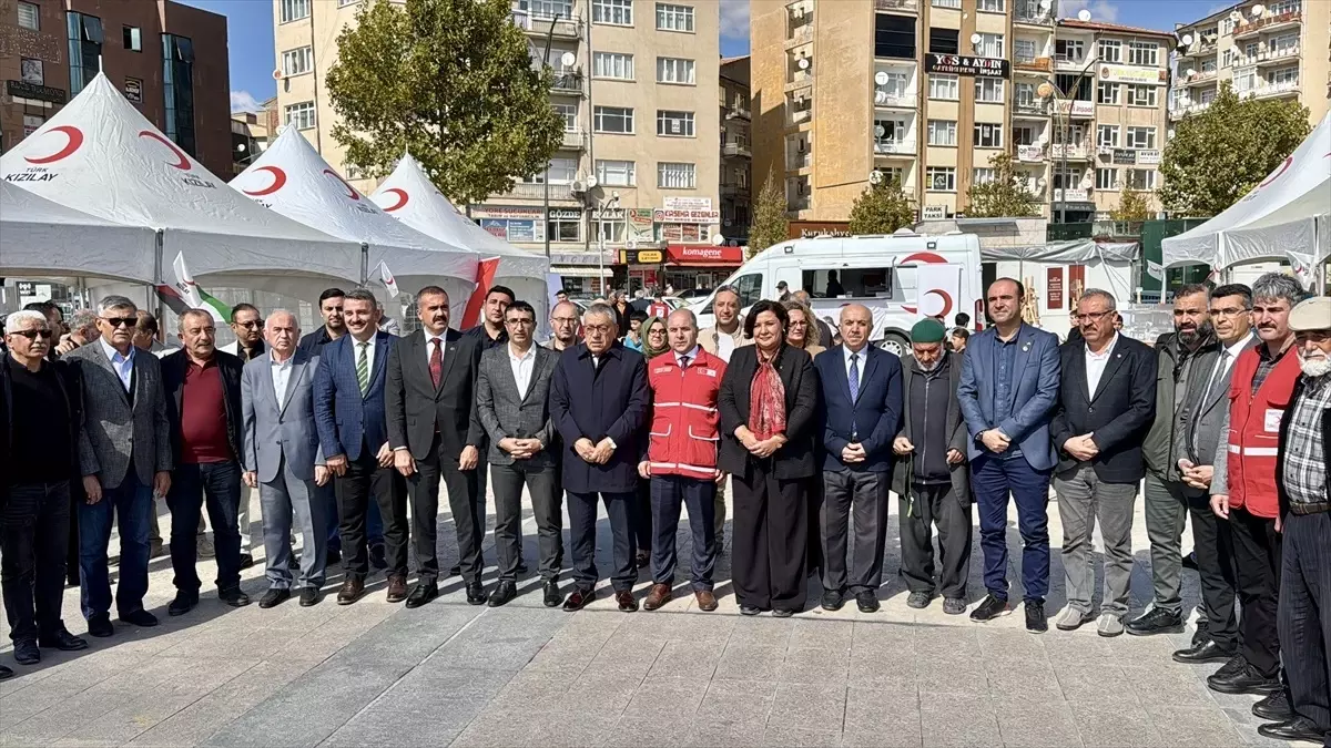 Türk Kızılay Kırşehir Şubesi'nden Gazze'ye Umut Sergisi ve Kermes