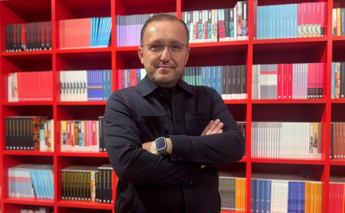 Yazar Esad Sivri, ruhu olan sanatın yerini yapay zekanın dolduramayacağını söyledi Açıklaması