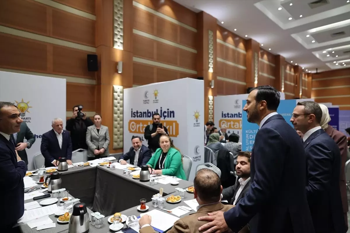 AK Parti İstanbul'da Ortak Akıl Çalıştayı Düzenledi