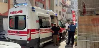 Antalya'da Komşular Arasında Bıçaklı Kavga: Bir Yaralı