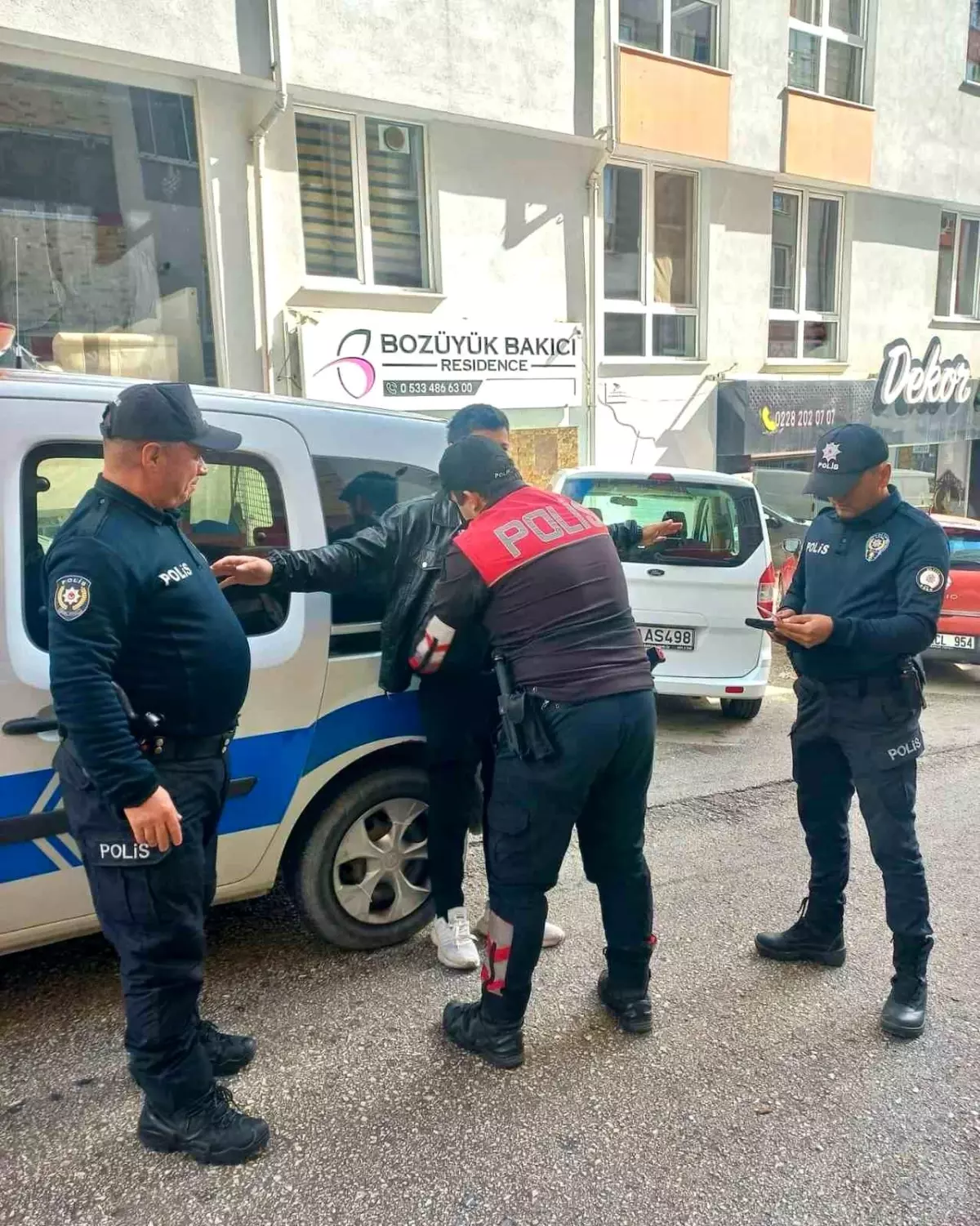 Bilecik'te Huzur Operasyonu Sürüyor