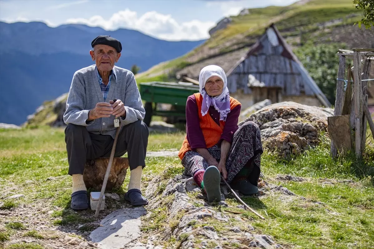 Lukomir: Bosna Hersek'in Doğayla İç İçe Unutulmuş Köyü