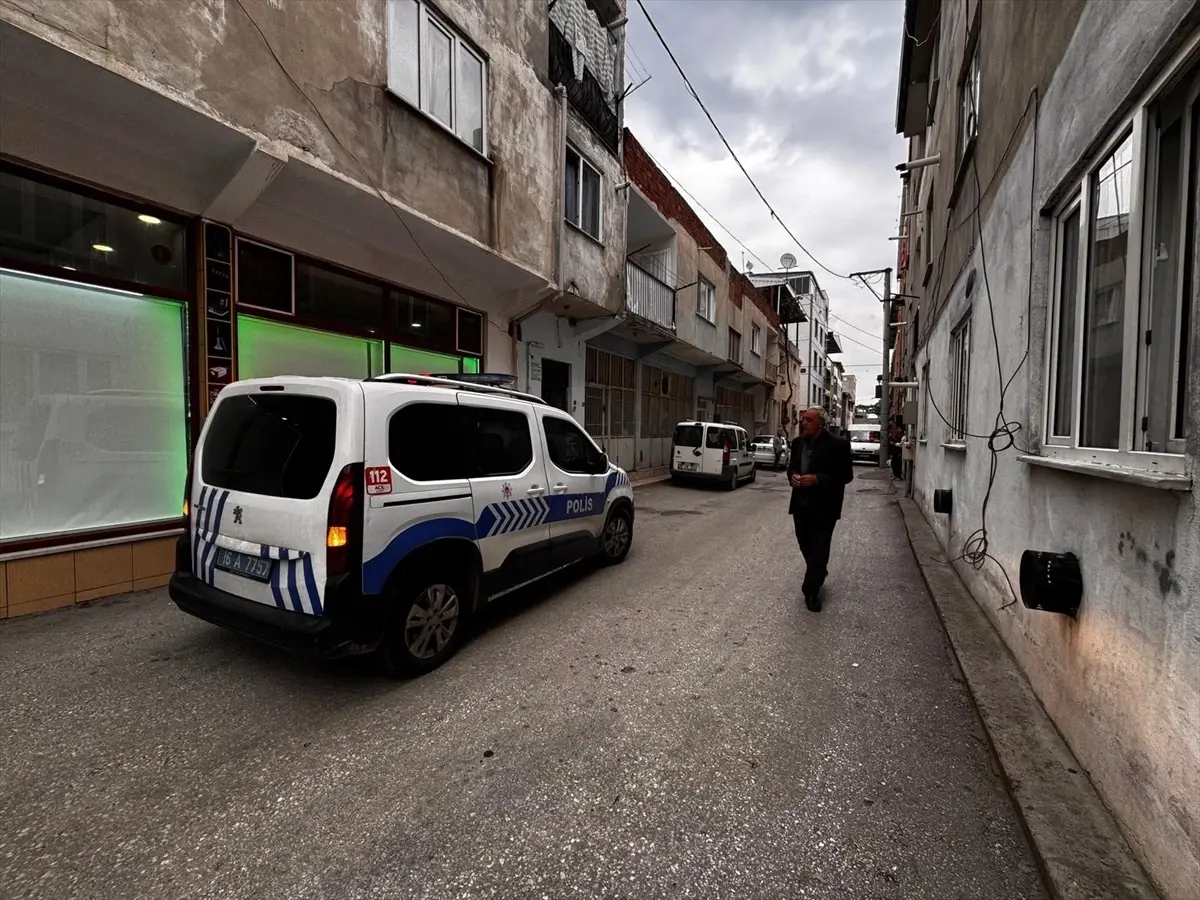 Bursa'da Bıçaklı Kavga: 1 Yaralı