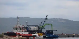 Çanakkale Boğazı'nda Çırpınan Azerbaycan Uyruklu Balıkçı Kurtarıldı