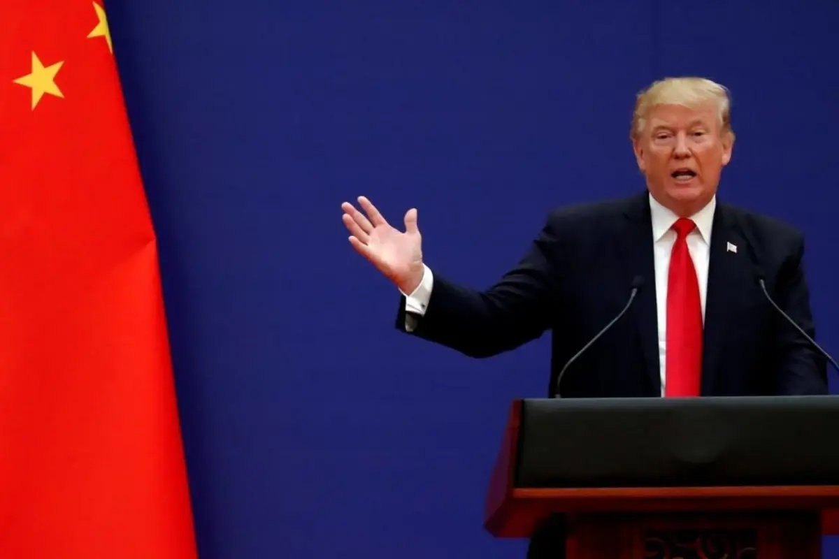 Donald Trump: Çin'e yüzde 100 gümrük vergisi uygulayacağız