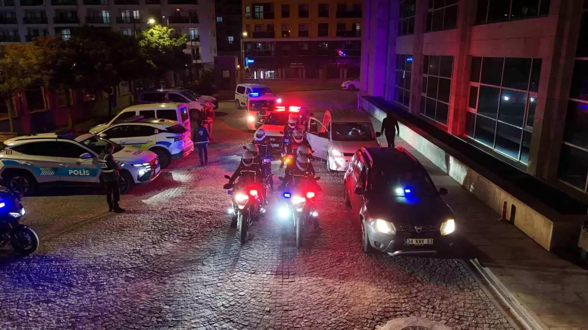 Edirne'de Asayiş Denetimi: 126 Polis Görevde