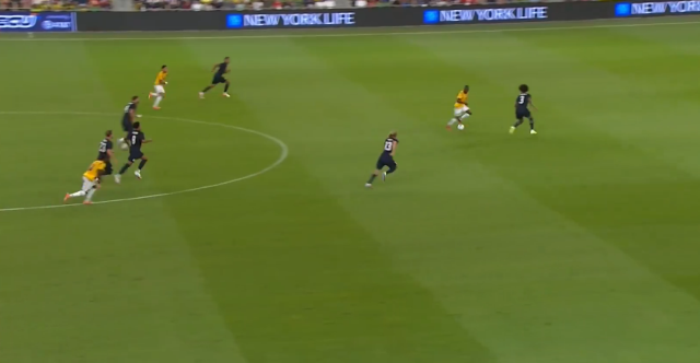 A goal that made Fenerbahçe fans say 'I wish he hadn't left'