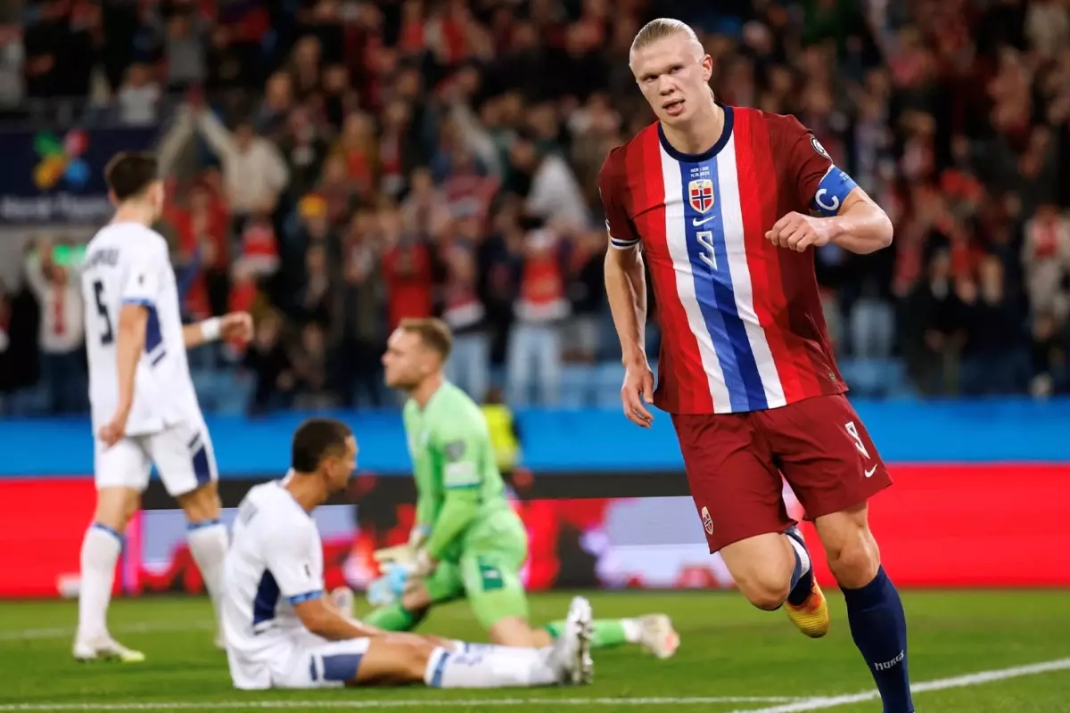 Haaland hat-trick yaptı, Norveç İsrail'i darmadağın etti