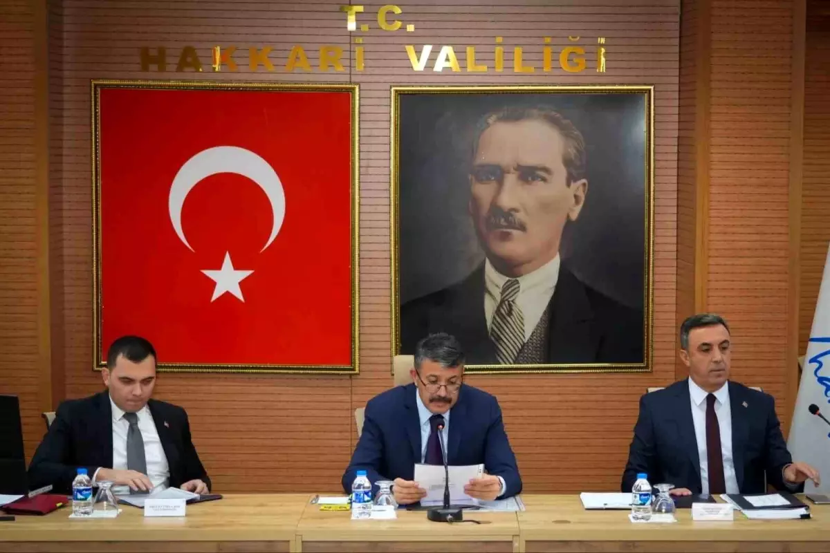 Hakkari'de 74 Milyar TL'lik Yatırımlar İstişare Edildi