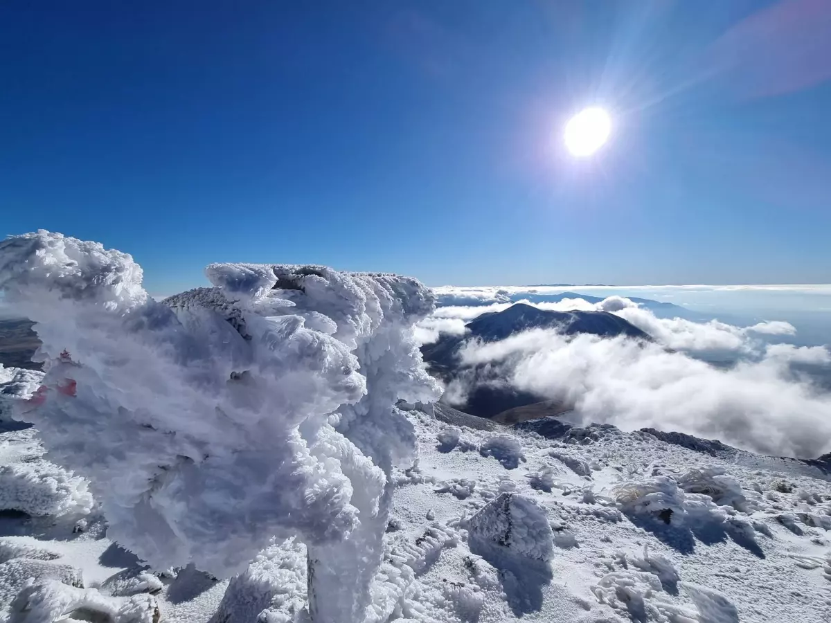 Hasan Dağı'na İlk Kar Düştü