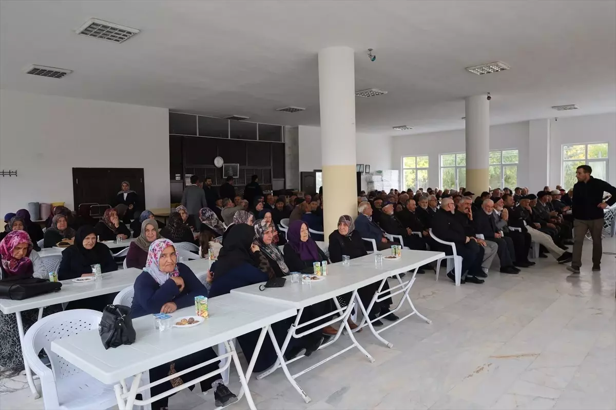 Kalfat'ta Halkla İstişare Toplantısı Düzenlendi