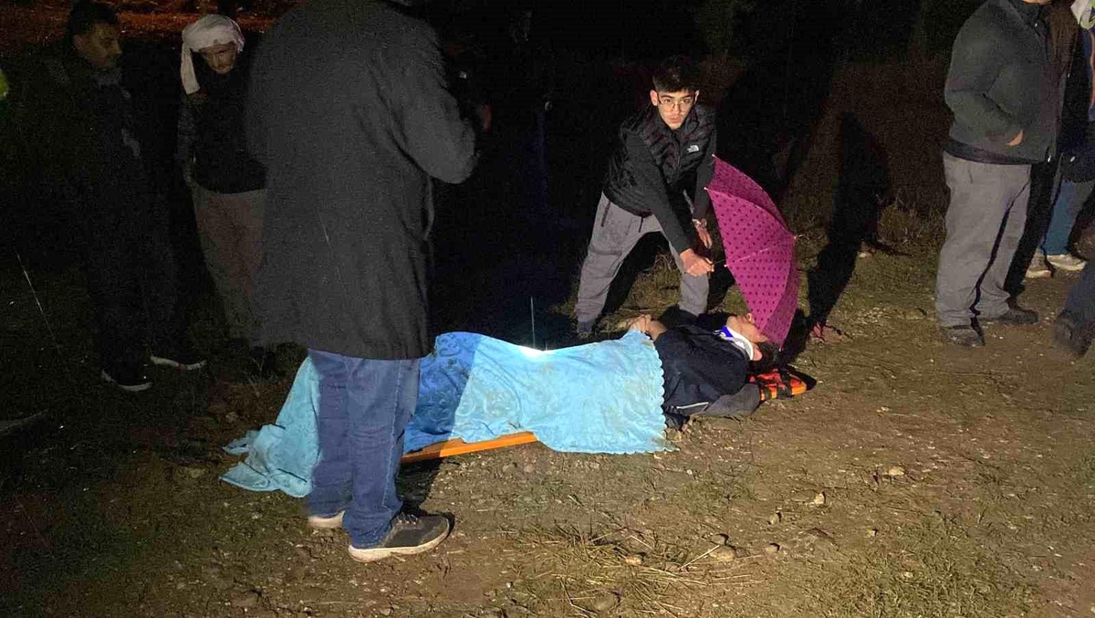 Kastamonu'da Tur Midibüsü Devrildi: Çok Sayıda Yaralı