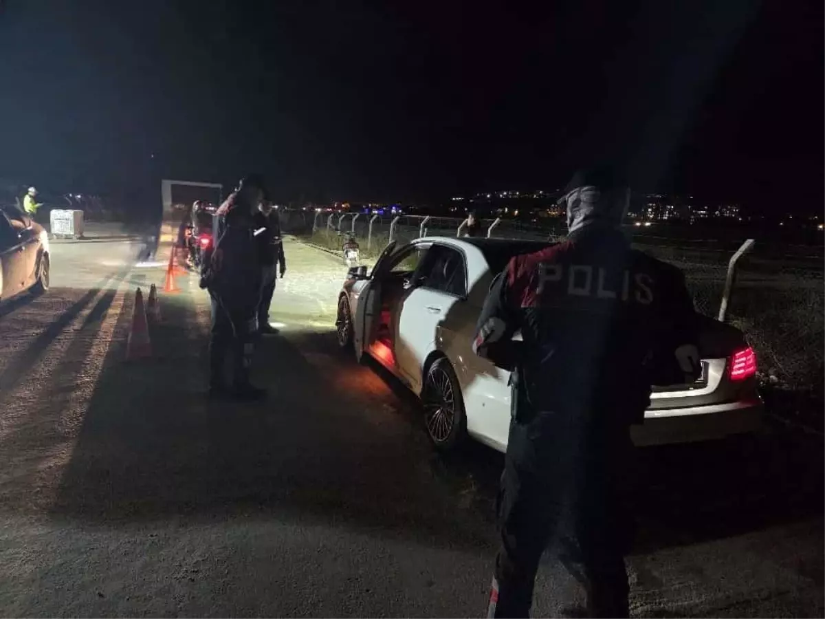 Adıyaman'da Konteyner Kentlerde Asayiş Uygulaması