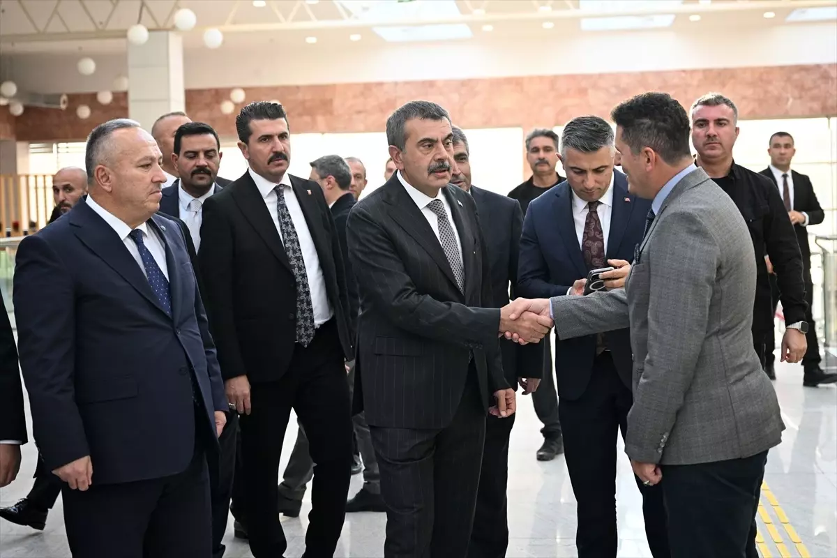 Milli Eğitim Bakanı Tekin, Nevşehir'de 'Kim Var' sanat etkinliğine katıldı Açıklaması