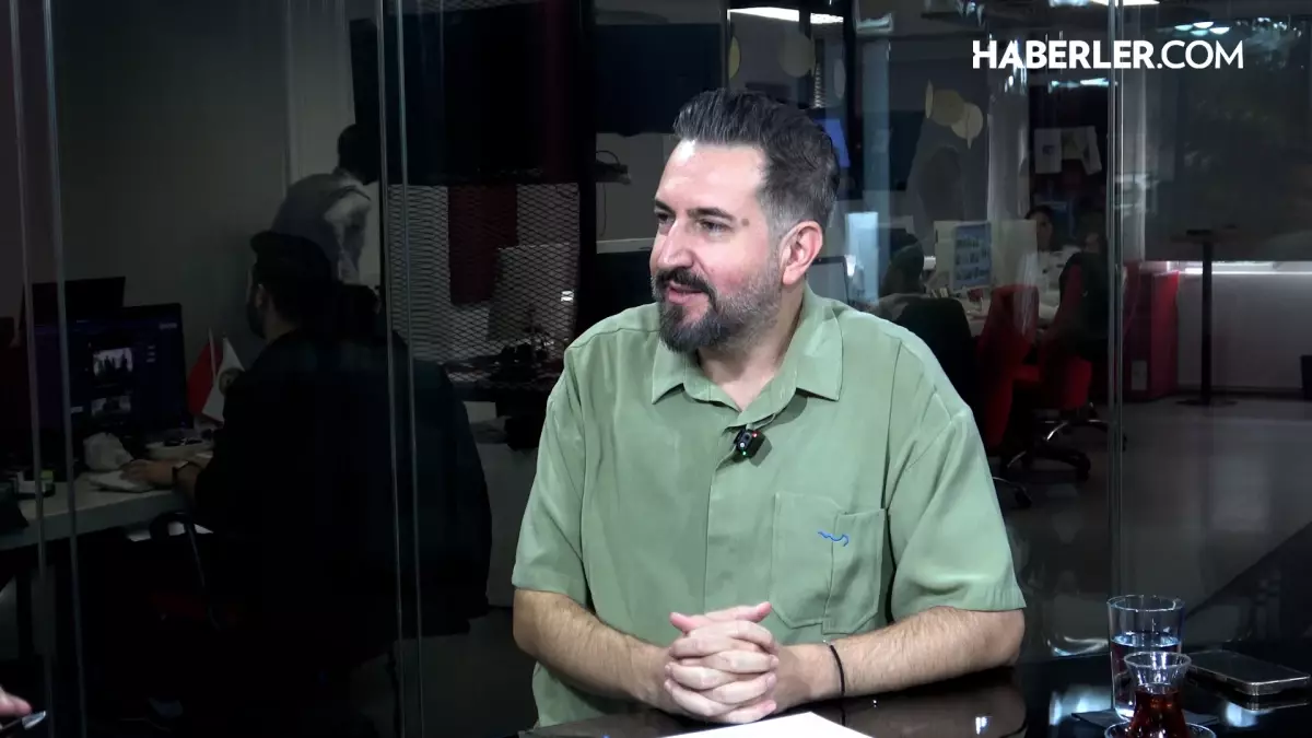 Oğuzhan Akgül: Botoks yaptırmak artık kuaföre gidip saç kestirmek gibi