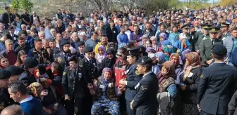 Sakarya'da şehit olan jandarma personeli Manisa'da son yolculuğuna uğurlandı